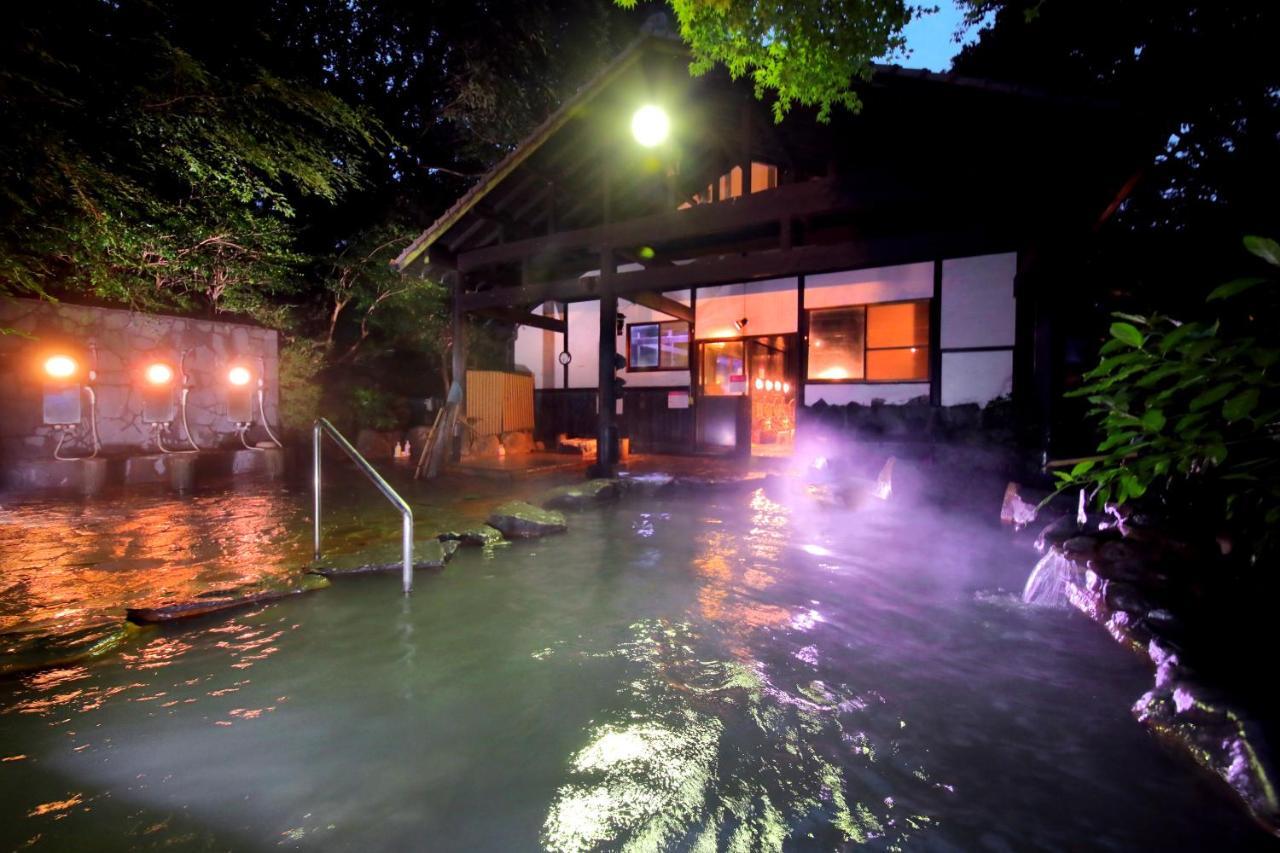 Sakura Sakura Onsen Hotel Киришима Екстериор снимка